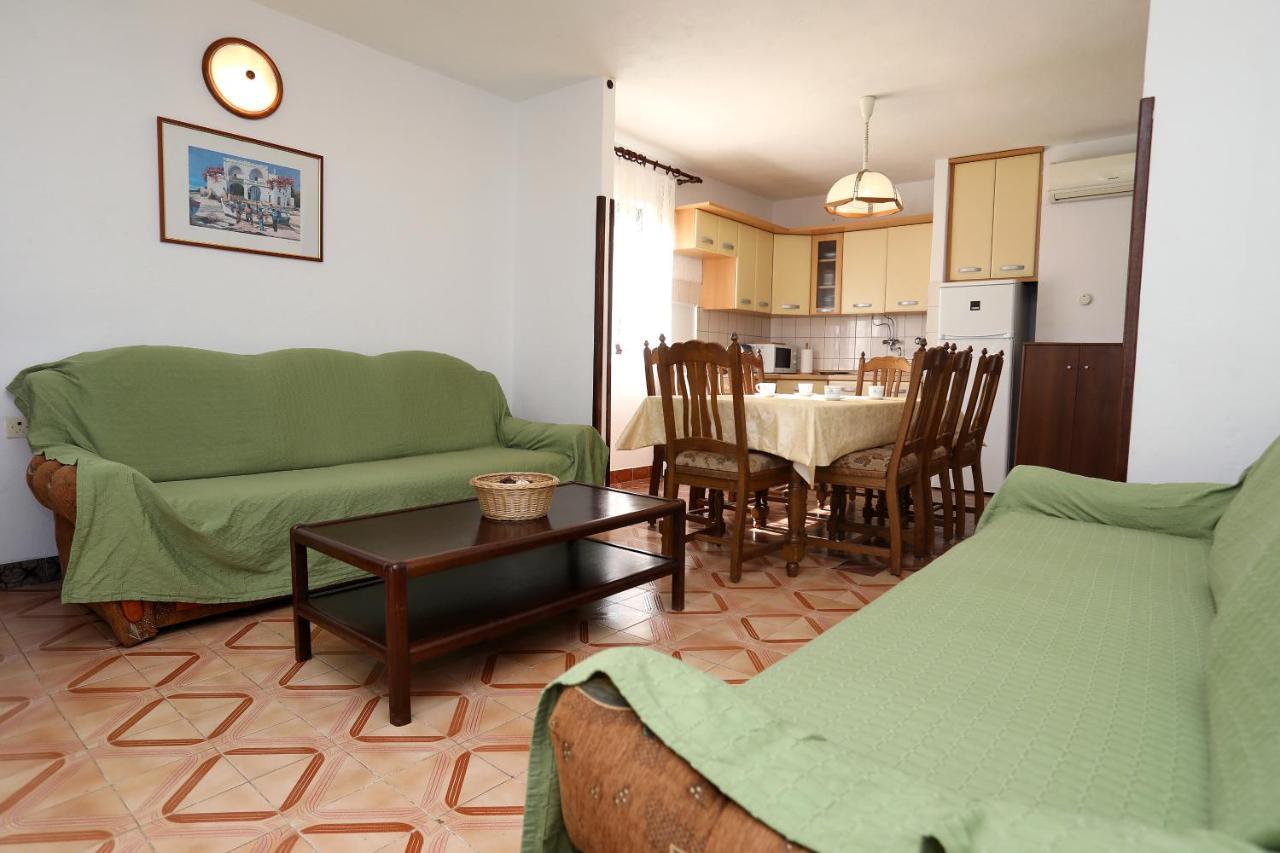 Apartman Karaga トロギール エクステリア 写真