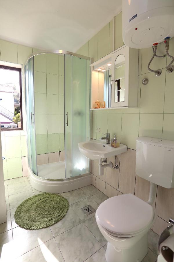 Apartman Karaga トロギール エクステリア 写真